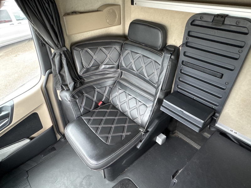 Mercedes-Benz Actros L-Gigaspacecabine 1845 LS Lowliner, Solostar Mirror cams , Leer , Euro 6 - משאית עם שלדת תא: תמונה 4 Mercedes-Benz Actros L-Gigaspacecabine 1845 LS Lowliner, Solostar Mirror cams , Leer , Euro 6 - משאית עם שלדת תא: תמונה 4