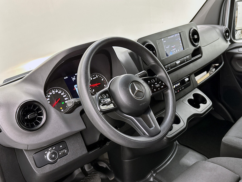 Mercedes-Benz Sprinter 316 2.2 CDI L2H2 Automaat 164pk Navigatie Geveerde stoel NAP Camera Betimmering Cruise control Euro 6 - כלי רכב מסחרי עם לוח: תמונה 5 Mercedes-Benz Sprinter 316 2.2 CDI L2H2 Automaat 164pk Navigatie Geveerde stoel NAP Camera Betimmering Cruise control Euro 6 - כלי רכב מסחרי עם לוח: תמונה 5