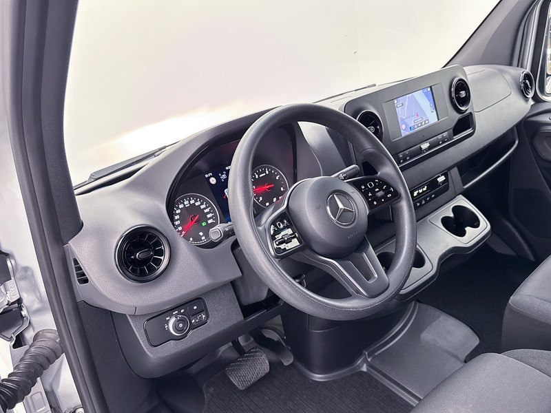 Mercedes-Benz Sprinter 316 CDI Navigatie Betimmering Oprijplaat Nap 1e eigenaar Achteruitrijcamera Apple Carplay/Android Auto Euro 6 - כלי רכב מסחרי קטן: תמונה 5 Mercedes-Benz Sprinter 316 CDI Navigatie Betimmering Oprijplaat Nap 1e eigenaar Achteruitrijcamera Apple Carplay/Android Auto Euro 6 - כלי רכב מסחרי קטן: תמונה 5