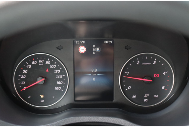 Mercedes-Benz Sprinter 317 Bakwagen D'Hollandia Laadklep 1000KG 10.25 MBUX Led Koplampen 9G Automaat - כלי רכב מסחרי עם תיבה: תמונה 5 Mercedes-Benz Sprinter 317 Bakwagen D'Hollandia Laadklep 1000KG 10.25 MBUX Led Koplampen 9G Automaat - כלי רכב מסחרי עם תיבה: תמונה 5