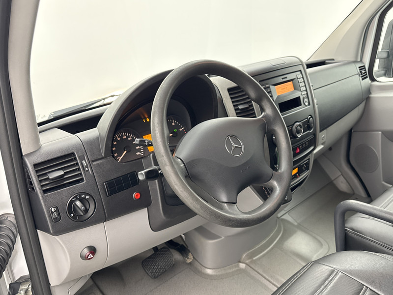 Mercedes-Benz Sprinter 516 2.2 CDI 432 Clixtar Bakwagen met Laadklep Automaat Cruise Control - כלי רכב מסחרי עם תיבה: תמונה 4 Mercedes-Benz Sprinter 516 2.2 CDI 432 Clixtar Bakwagen met Laadklep Automaat Cruise Control - כלי רכב מסחרי עם תיבה: תמונה 4