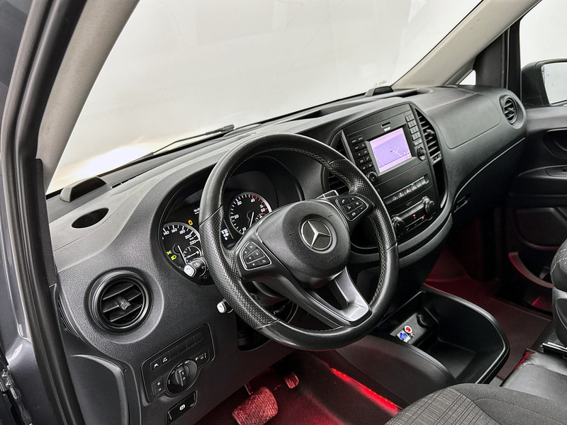 Mercedes-Benz Vito 114 CDI Lang Inrichting Navigatie Achteruitrijcamera Cruise Control Stoelverwarming Automaat L2 - כלי רכב מסחרי קטן: תמונה 4 Mercedes-Benz Vito 114 CDI Lang Inrichting Navigatie Achteruitrijcamera Cruise Control Stoelverwarming Automaat L2 - כלי רכב מסחרי קטן: תמונה 4