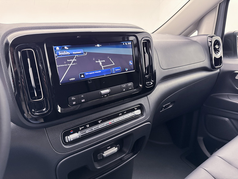 כלי רכב מסחרי קטן Mercedes-Benz Vito 116 CDI L2 Select Nieuw direct leverbaar Navigatie Multibeam LED Trekhaak Betimmering: תמונה 6