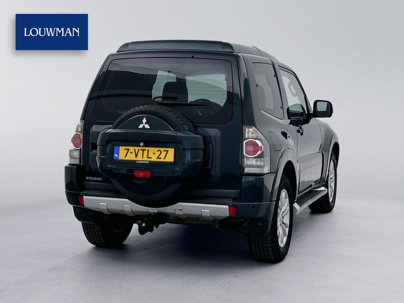 Mitsubishi Pajero 3.2 DI-D Instyle High Roof Van Grijs kenteken Automaat Climate control Trekhaak 3000KG - כלי רכב מסחרי: תמונה 2 Mitsubishi Pajero 3.2 DI-D Instyle High Roof Van Grijs kenteken Automaat Climate control Trekhaak 3000KG - כלי רכב מסחרי: תמונה 2