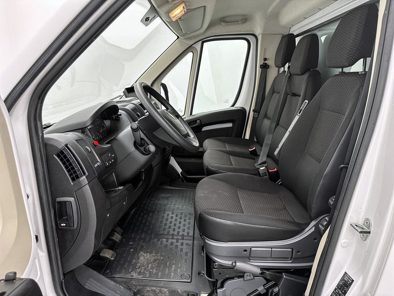 Opel Movano 2.2D 140pk bakwagen Laadklep Camera Cruise control D'Hollandia - כלי רכב מסחרי עם תיבה: תמונה 5 Opel Movano 2.2D 140pk bakwagen Laadklep Camera Cruise control D'Hollandia - כלי רכב מסחרי עם תיבה: תמונה 5