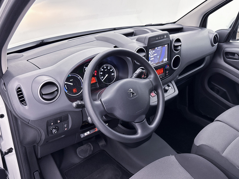 Peugeot Partner Electric L1 Premium Navigatie Parkeersensoren Cruise Control - כלי רכב מסחרי קטן, כלי רכב מסחרי חשמלי: תמונה 5 Peugeot Partner Electric L1 Premium Navigatie Parkeersensoren Cruise Control - כלי רכב מסחרי קטן, כלי רכב מסחרי חשמלי: תמונה 5