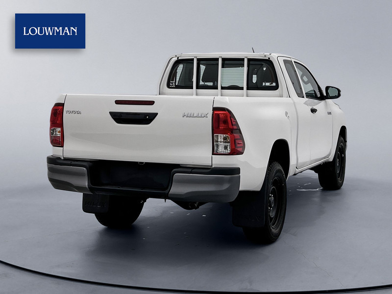 Toyota Hilux 2.4 D-4D Comfort 4x4 Xtra Cab NIEUW 3500KG Trekgewicht Cruise Control Airco - טנדר: תמונה 2 Toyota Hilux 2.4 D-4D Comfort 4x4 Xtra Cab NIEUW 3500KG Trekgewicht Cruise Control Airco - טנדר: תמונה 2