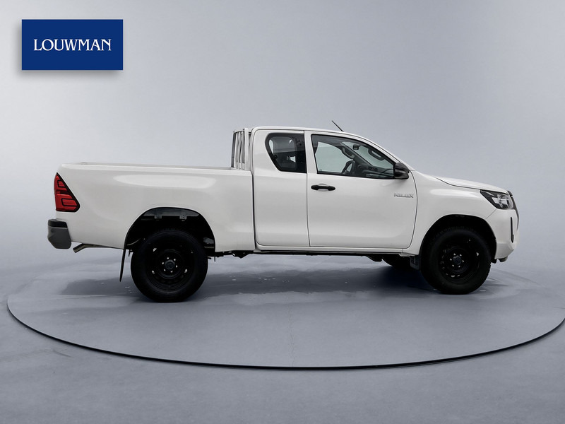 Toyota Hilux 2.4 D-4D Comfort 4x4 Xtra Cab NIEUW 3500KG Trekgewicht Cruise Control Airco - טנדר: תמונה 3 Toyota Hilux 2.4 D-4D Comfort 4x4 Xtra Cab NIEUW 3500KG Trekgewicht Cruise Control Airco - טנדר: תמונה 3