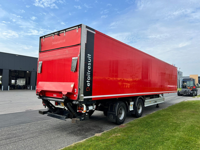 Fliegl SZS 330 Gesloten oplegger 2 Axle / / Ladklep - סמיטריילר בתיבה סגורה: תמונה 3 Fliegl SZS 330 Gesloten oplegger 2 Axle / / Ladklep - סמיטריילר בתיבה סגורה: תמונה 3