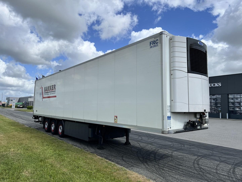 Kögel 3 - assige koeloplegger Carrier vector 1550 - סמיטריילר עם קירור: תמונה 3 Kögel 3 - assige koeloplegger Carrier vector 1550 - סמיטריילר עם קירור: תמונה 3