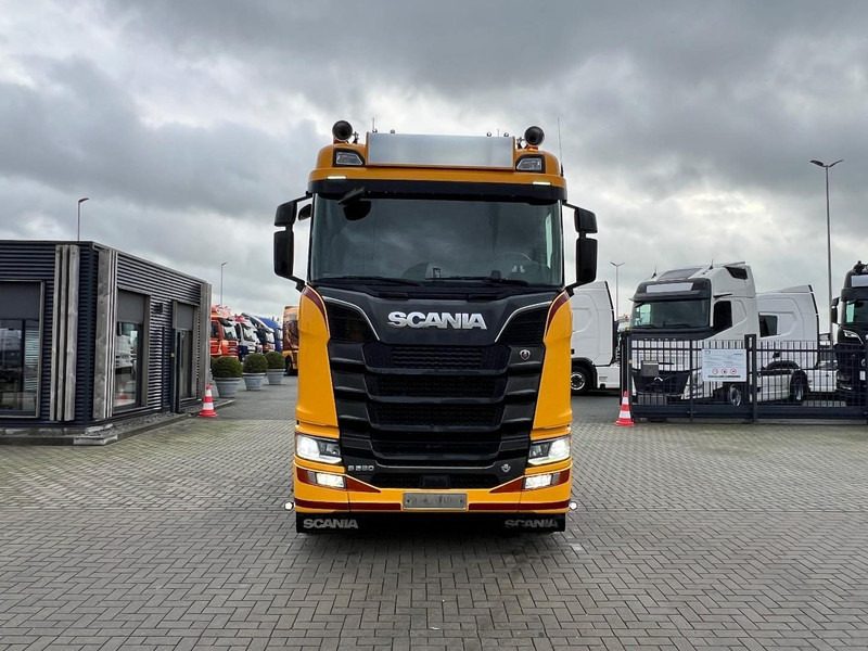 Scania S580 V8 NGS 6x2 Trekker Hydraulic / Retarder / Full Air - יחידת טרקטור: תמונה 2 Scania S580 V8 NGS 6x2 Trekker Hydraulic / Retarder / Full Air - יחידת טרקטור: תמונה 2
