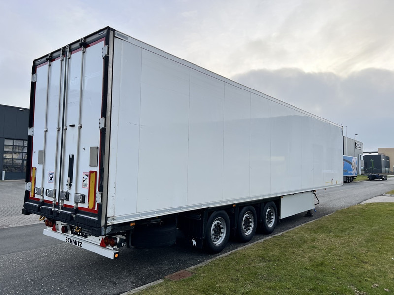 Schmitz Cargobull 3 - assige Koeloplegger Vlees / Pallet box - סמיטריילר עם קירור: תמונה 4 Schmitz Cargobull 3 - assige Koeloplegger Vlees / Pallet box - סמיטריילר עם קירור: תמונה 4