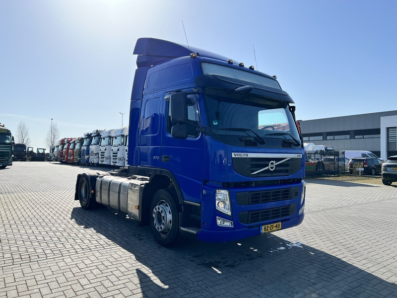 Volvo FM 370 4x2 trekker Globetrotter / Euro 5 /NEW TUV - יחידת טרקטור: תמונה 3 Volvo FM 370 4x2 trekker Globetrotter / Euro 5 /NEW TUV - יחידת טרקטור: תמונה 3