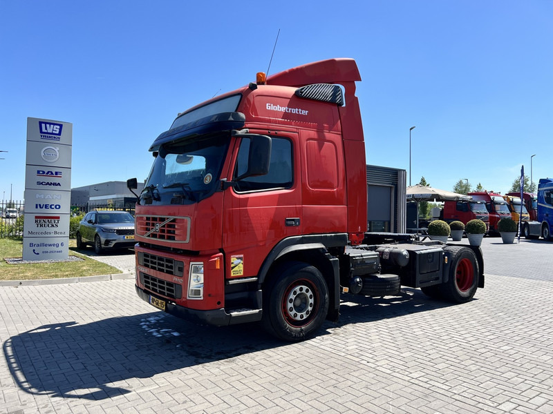 Volvo FM340 4x2 trekker - יחידת טרקטור: תמונה 1 Volvo FM340 4x2 trekker - יחידת טרקטור: תמונה 1