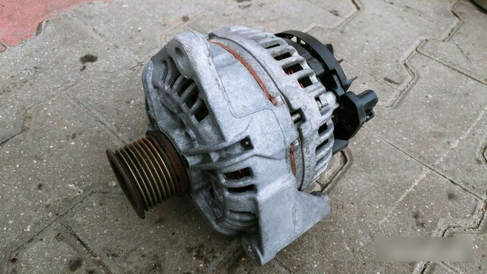 Bosch MAN TGA (2000-2008) - אלטרנטור עבור משאית: תמונה 1 Bosch MAN TGA (2000-2008) - אלטרנטור עבור משאית: תמונה 1