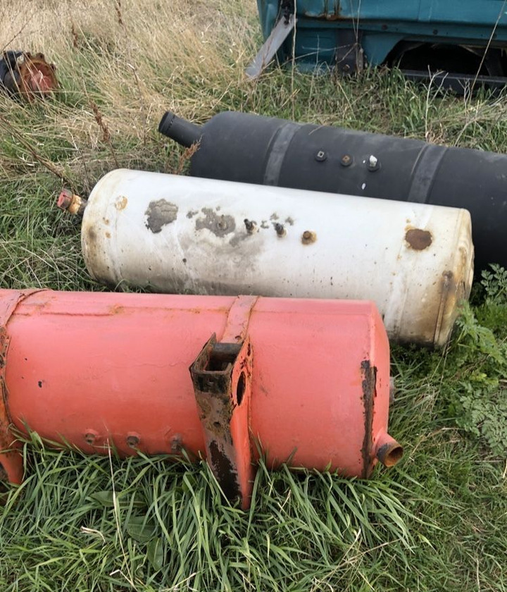 Duba Frigorifica din dezmembrari for Thermo King Carrier refrigeration unit - חלקי בלמים עבור מכונית: תמונה 1 Duba Frigorifica din dezmembrari for Thermo King Carrier refrigeration unit - חלקי בלמים עבור מכונית: תמונה 1