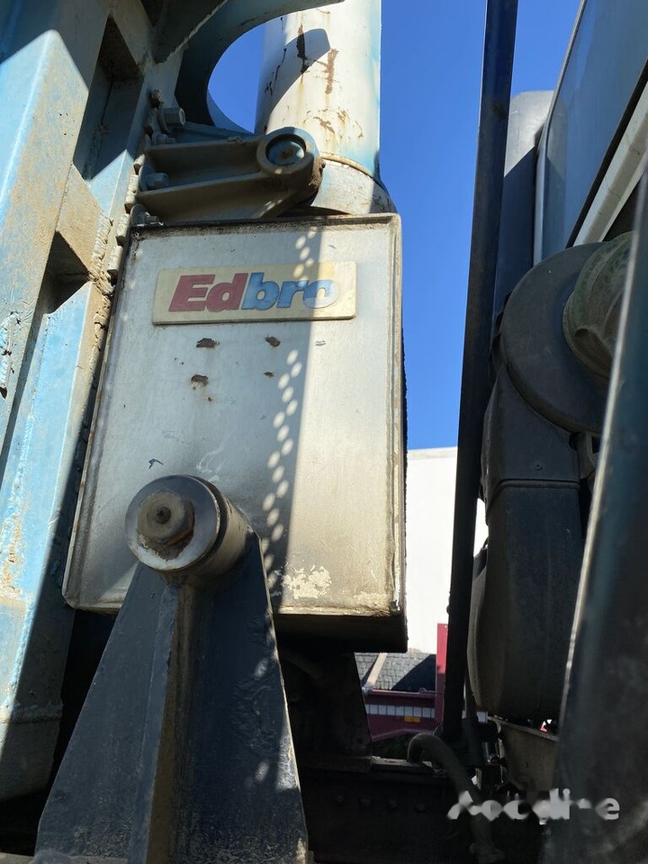 גוף מזהיר Hardox Bena basculabila cu semisasiu 7m : 8x4: תמונה 12