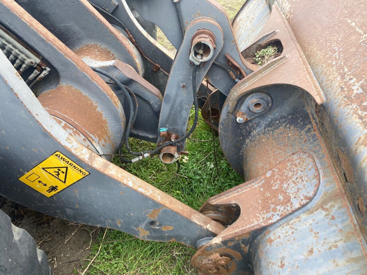 Încărcător frontal VOLVO L110E Dezmembrari Vola Wola Volvo L110E - חלקי חילוף עבור מעמיס גלגלים: תמונה 4 Încărcător frontal VOLVO L110E Dezmembrari Vola Wola Volvo L110E - חלקי חילוף עבור מעמיס גלגלים: תמונה 4