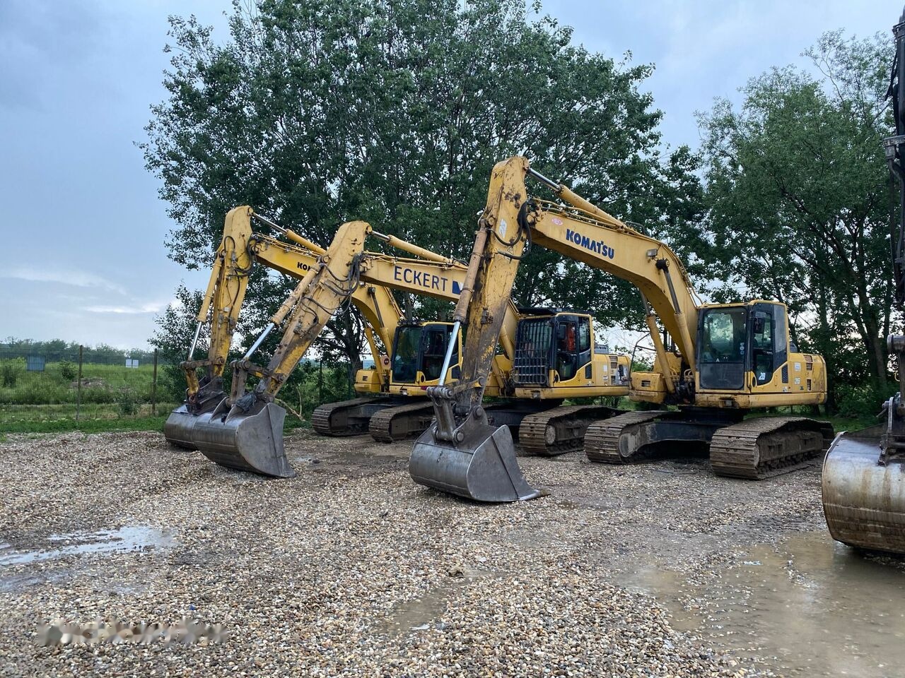 Komatsu PC 210 EXCAVATOR 24 ton FOR RENT - 5 PIECES AVALABILE - מחפר סורק: תמונה 4 Komatsu PC 210 EXCAVATOR 24 ton FOR RENT - 5 PIECES AVALABILE - מחפר סורק: תמונה 4