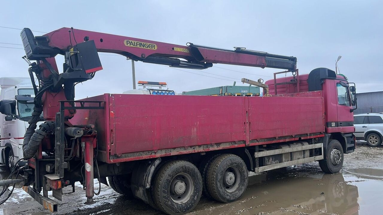 Mercedes-Benz Actros MP1 - משאית צד נופל/ שטוחה, משאית מנוף: תמונה 4 Mercedes-Benz Actros MP1 - משאית צד נופל/ שטוחה, משאית מנוף: תמונה 4