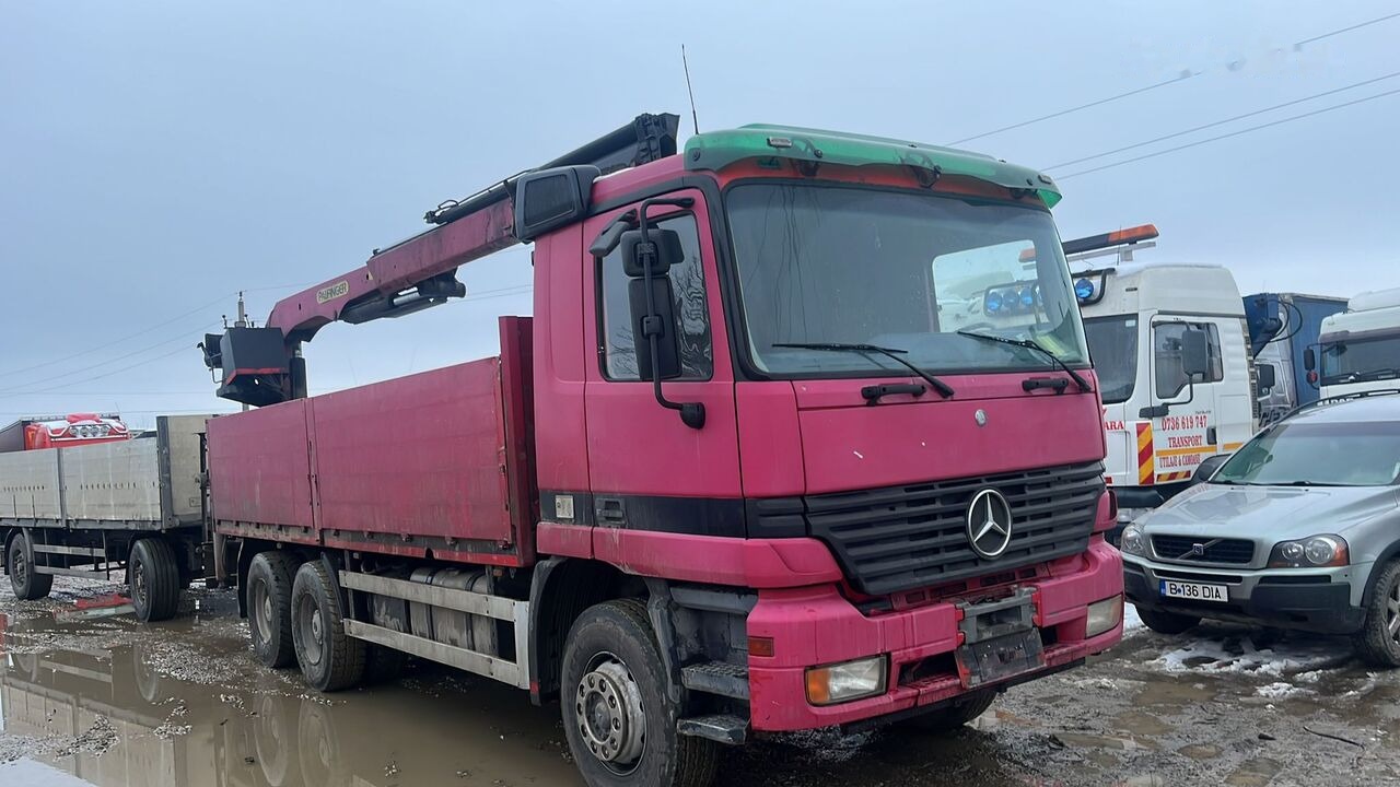 Mercedes-Benz Actros MP1 - משאית צד נופל/ שטוחה, משאית מנוף: תמונה 1 Mercedes-Benz Actros MP1 - משאית צד נופל/ שטוחה, משאית מנוף: תמונה 1