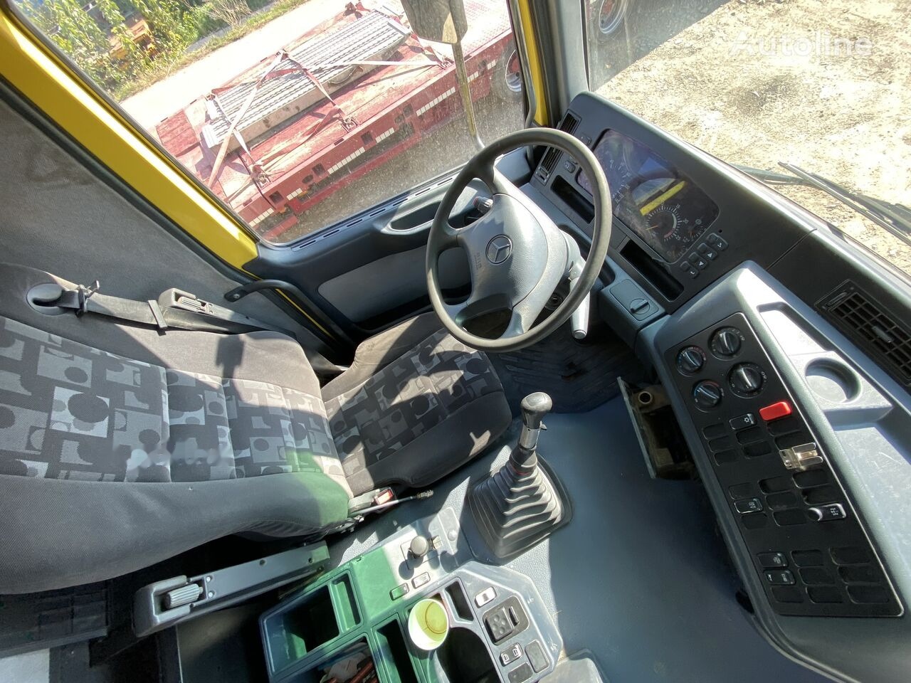 Mercedes-Benz Actros - משאית עם שלדת תא: תמונה 4 Mercedes-Benz Actros - משאית עם שלדת תא: תמונה 4