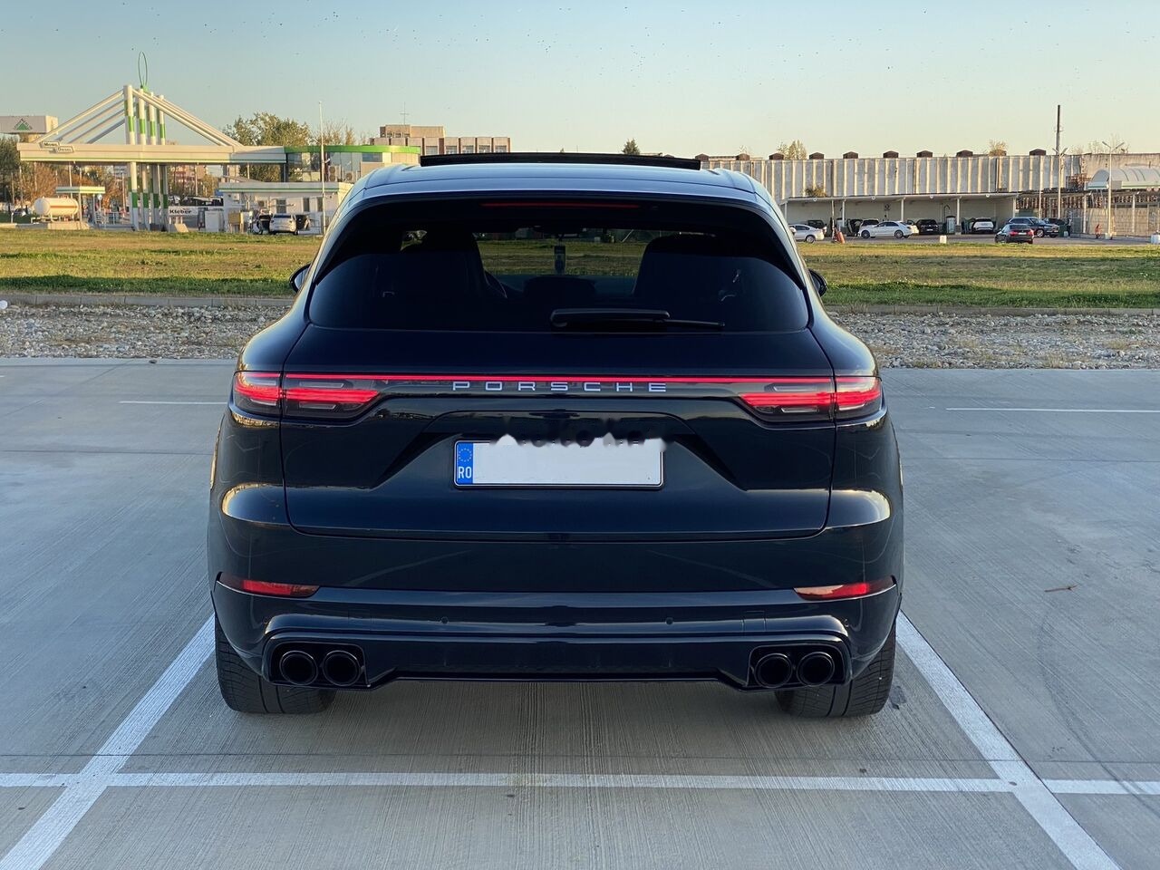 Porsche Cayenne 2018 Facelift Panorama Bose - מכונית: תמונה 3 Porsche Cayenne 2018 Facelift Panorama Bose - מכונית: תמונה 3