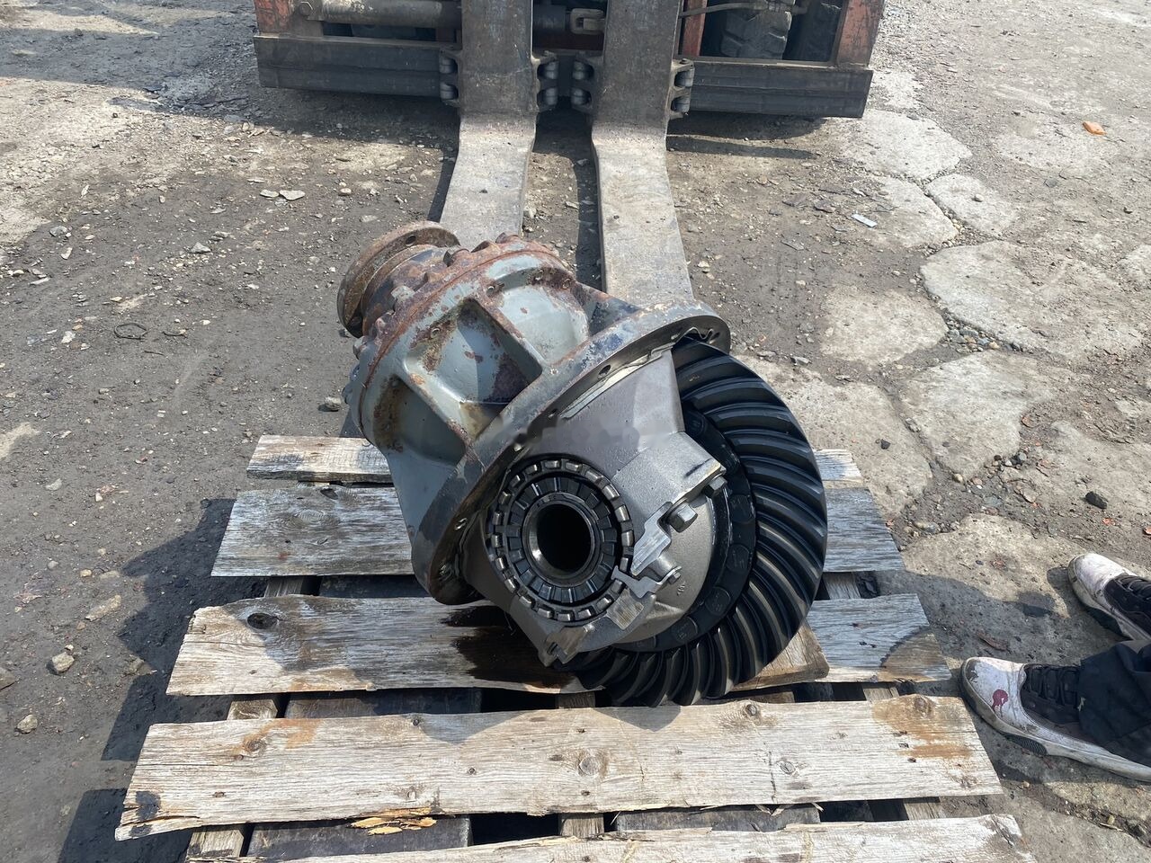 Volvo lock, rear axle assembly : GRUP FH FM FL ALL RATIO truck - הילוך דיפרנציאלי עבור משאית: תמונה 1 Volvo lock, rear axle assembly : GRUP FH FM FL ALL RATIO truck - הילוך דיפרנציאלי עבור משאית: תמונה 1