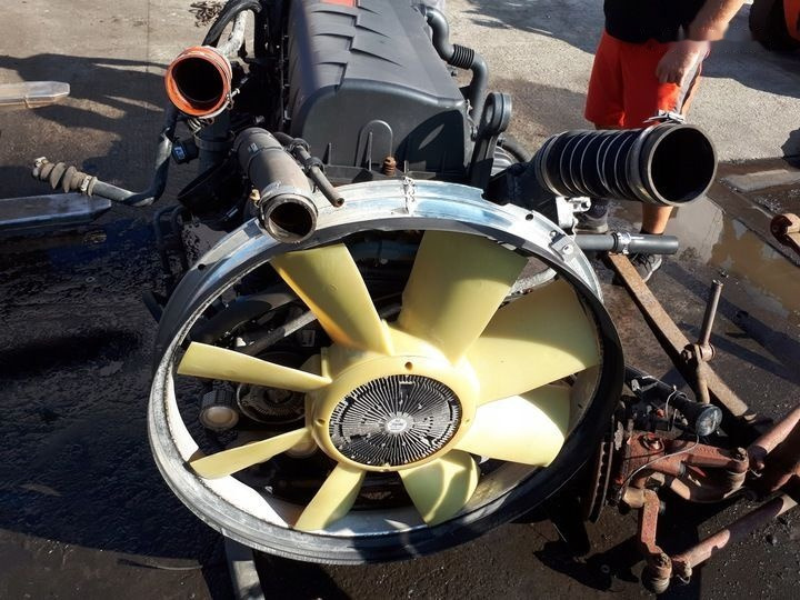 Renault DXI13 480 EURO 5 EEV truck - מנוע עבור משאית: תמונה 4 Renault DXI13 480 EURO 5 EEV truck - מנוע עבור משאית: תמונה 4