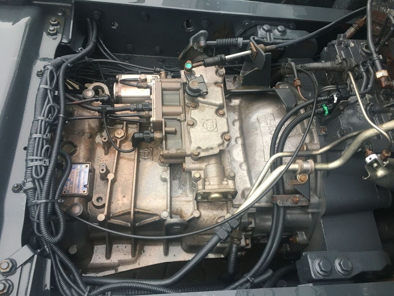 ZF Ecomid 9S1110 TO 1324003066 truck - תיבת הילוכים עבור משאית: תמונה 2 ZF Ecomid 9S1110 TO 1324003066 truck - תיבת הילוכים עבור משאית: תמונה 2