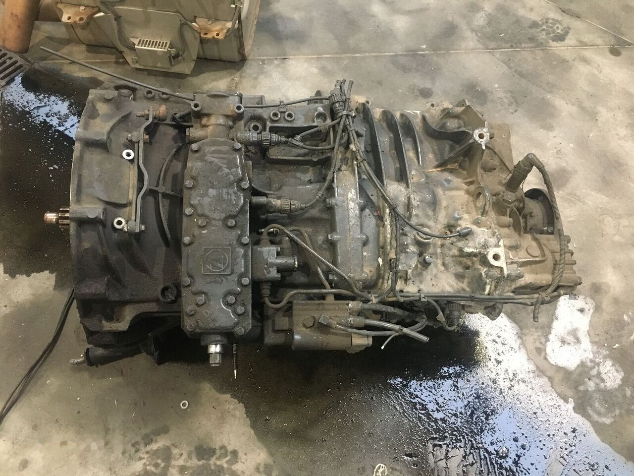 ZF Ecosplit 4 16S2220 TD 1356001031 - תיבת הילוכים עבור משאית: תמונה 1 ZF Ecosplit 4 16S2220 TD 1356001031 - תיבת הילוכים עבור משאית: תמונה 1