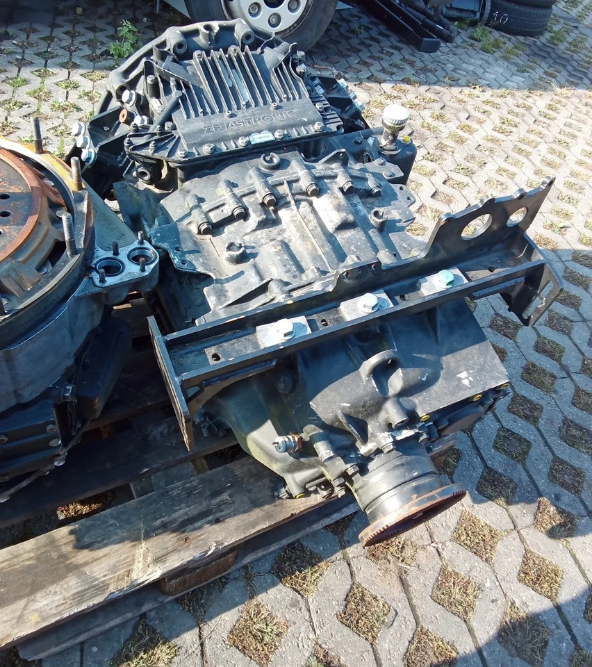 ZF TC-TRONIC 12 TC 2740 TO MAN truck - תיבת הילוכים עבור משאית: תמונה 5 ZF TC-TRONIC 12 TC 2740 TO MAN truck - תיבת הילוכים עבור משאית: תמונה 5