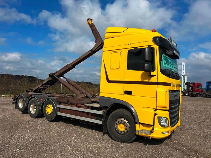 DAF XF 530 Hoglift with knæk arm. - משאית הרמת וו: תמונה 3 DAF XF 530 Hoglift with knæk arm. - משאית הרמת וו: תמונה 3
