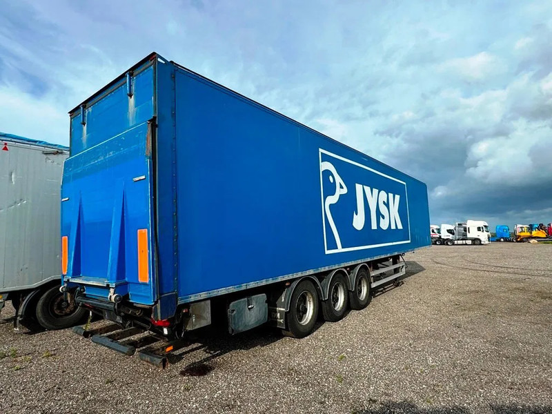 Fruehauf 3 aksl box Trailer inkl. lift - סמיטריילר בתיבה סגורה: תמונה 3 Fruehauf 3 aksl box Trailer inkl. lift - סמיטריילר בתיבה סגורה: תמונה 3