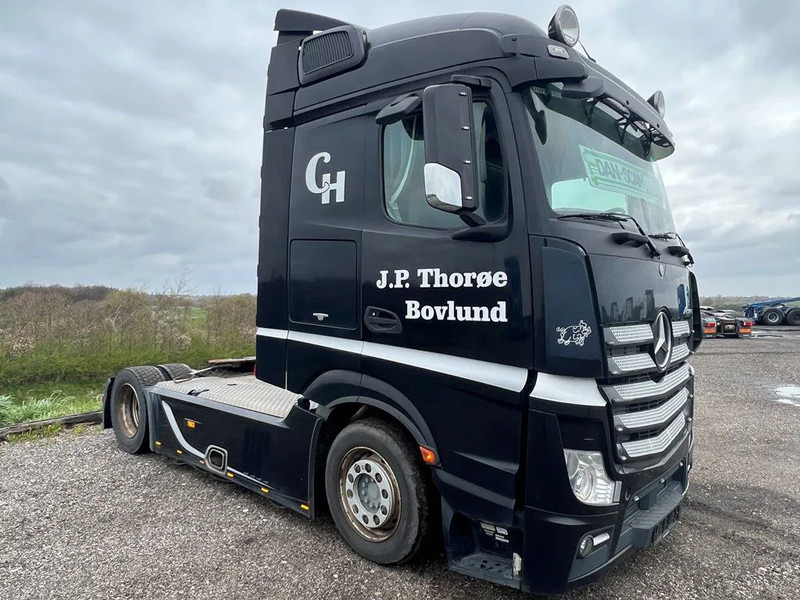 Mercedes-Benz Actros 1843 Special Interior. Air / Air suspension. Euro 6 - יחידת טרקטור: תמונה 2 Mercedes-Benz Actros 1843 Special Interior. Air / Air suspension. Euro 6 - יחידת טרקטור: תמונה 2