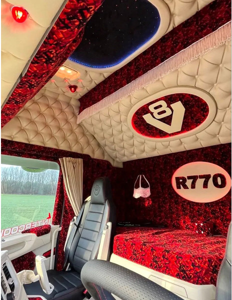 Scania R770 V8 NGS Special Interior. Only 110000 km. Air/ Air suspensiom. Hydr, system. - יחידת טרקטור: תמונה 3 Scania R770 V8 NGS Special Interior. Only 110000 km. Air/ Air suspensiom. Hydr, system. - יחידת טרקטור: תמונה 3