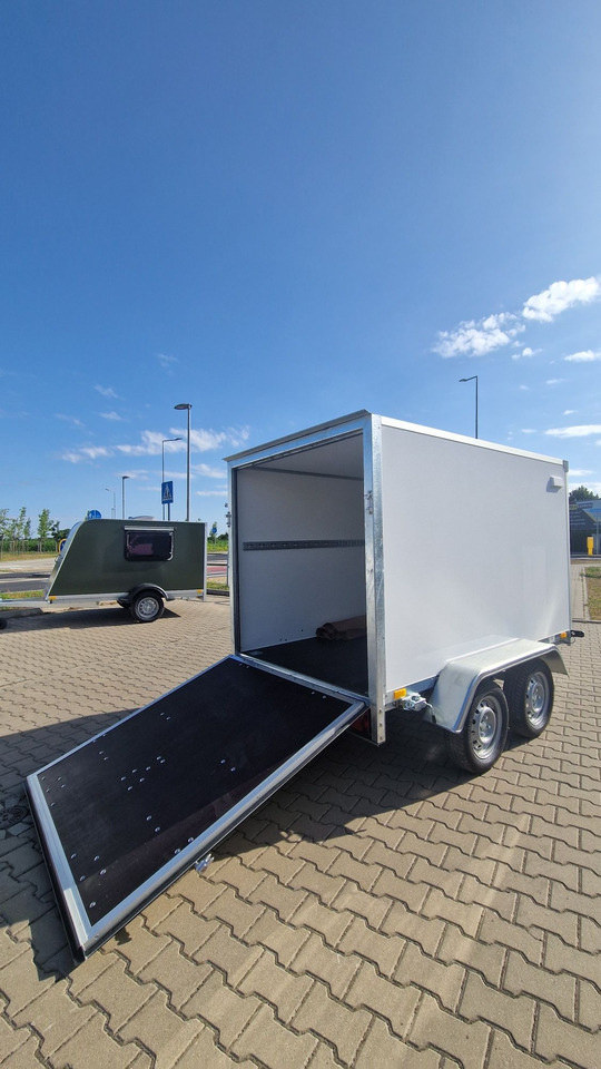 Nowa Przyczepa Furgon Kontener transportowy ABS 250 z rampą - קרון נגרר בתיבה סגורה: תמונה 4 Nowa Przyczepa Furgon Kontener transportowy ABS 250 z rampą - קרון נגרר בתיבה סגורה: תמונה 4