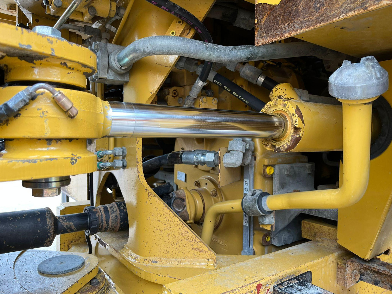 מעמיס גלגלים Caterpillar 966H: תמונה 16