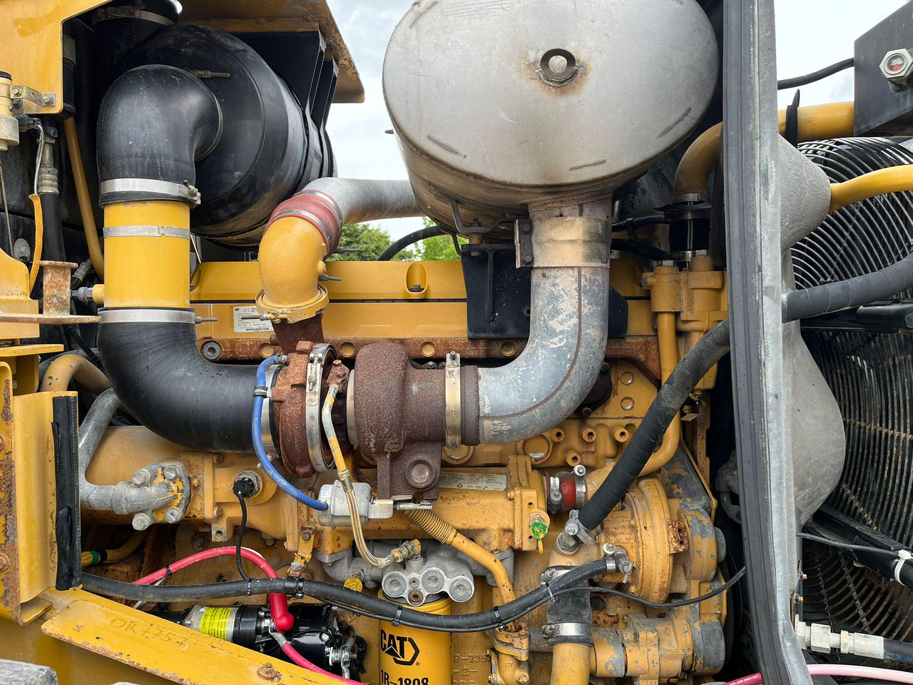 מעמיס גלגלים Caterpillar 966H: תמונה 8