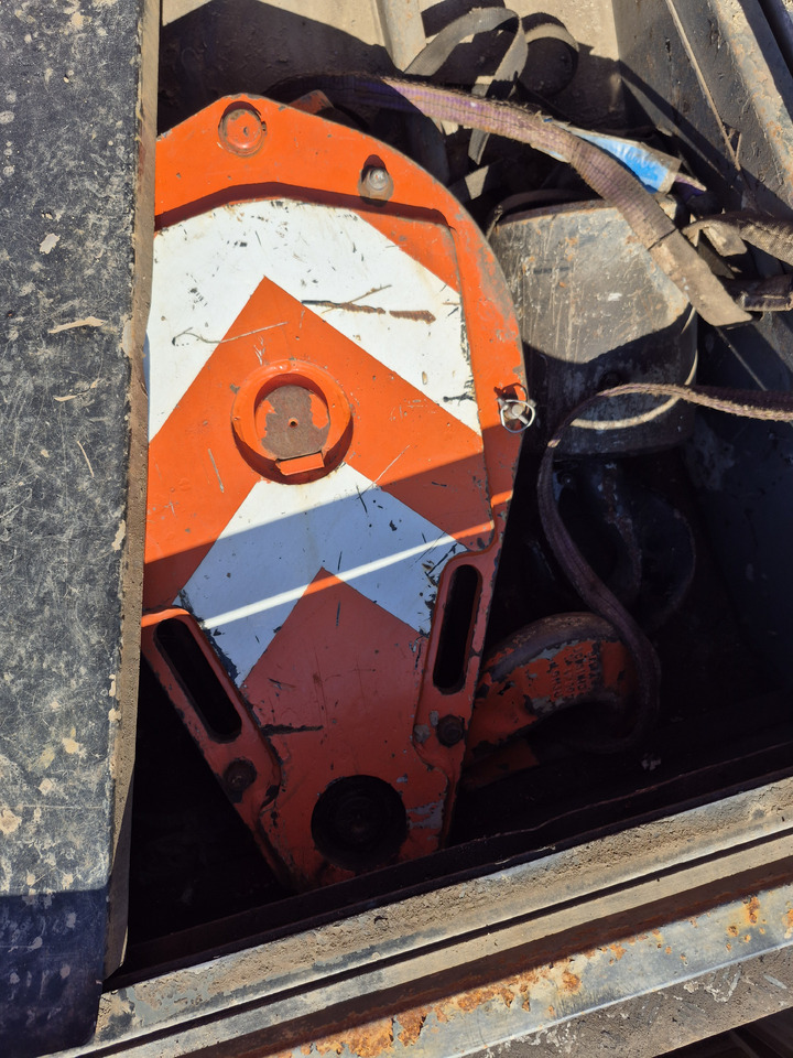עגורן נייד GROVE GMK3055: תמונה 10