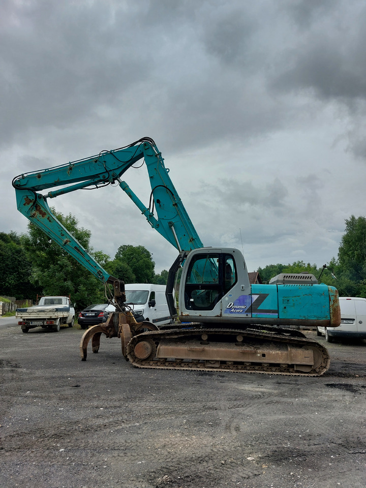 KOBELCO SK220 - מטפל בפסולת/ תעשייתי: תמונה 3 KOBELCO SK220 - מטפל בפסולת/ תעשייתי: תמונה 3