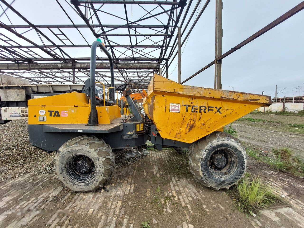 מסיר פסולת מפרקי Terex TA6: תמונה 1