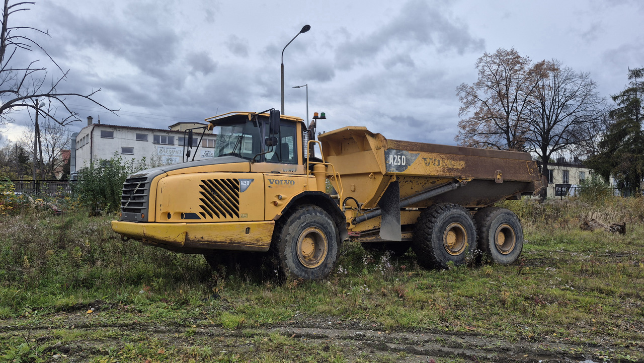 VOLVO A25D - מסיר פסולת מפרקי: תמונה 2 VOLVO A25D - מסיר פסולת מפרקי: תמונה 2