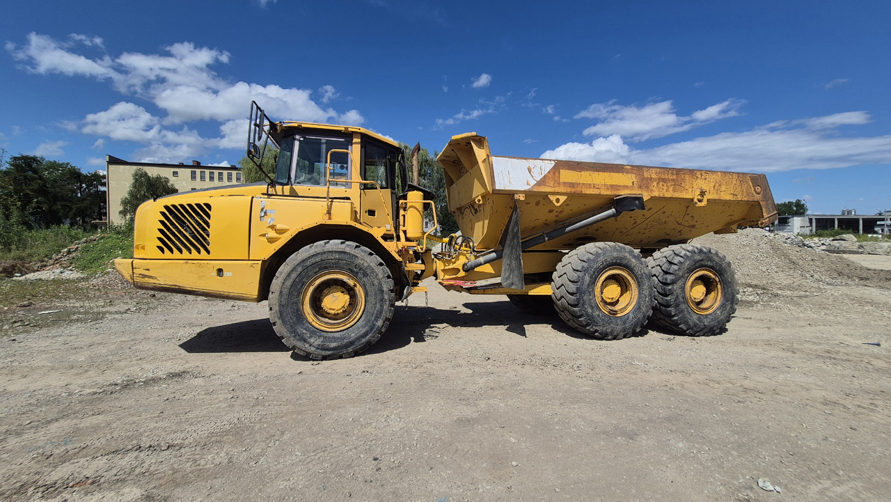 VOLVO A30D - מסיר פסולת מפרקי: תמונה 1 VOLVO A30D - מסיר פסולת מפרקי: תמונה 1