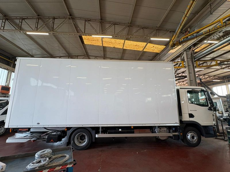 CUBO CON PEDANA 4x2 250hp MAN TGL 12.250 4x2 BL CH - משאית תיבה: תמונה 2 CUBO CON PEDANA 4x2 250hp MAN TGL 12.250 4x2 BL CH - משאית תיבה: תמונה 2