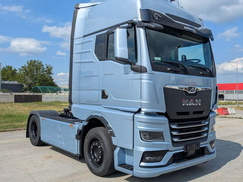 TRATTORE STRADALE MAN TGX 560hp NUOVO TGX 18.560 4x2 LL SA - יחידת טרקטור: תמונה 2 TRATTORE STRADALE MAN TGX 560hp NUOVO TGX 18.560 4x2 LL SA - יחידת טרקטור: תמונה 2