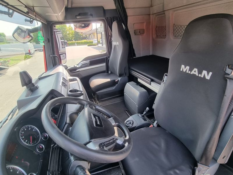 יחידת טרקטור TRATTORE STRADALE MAN TGX USATO MAN TGX 18.480: תמונה 8