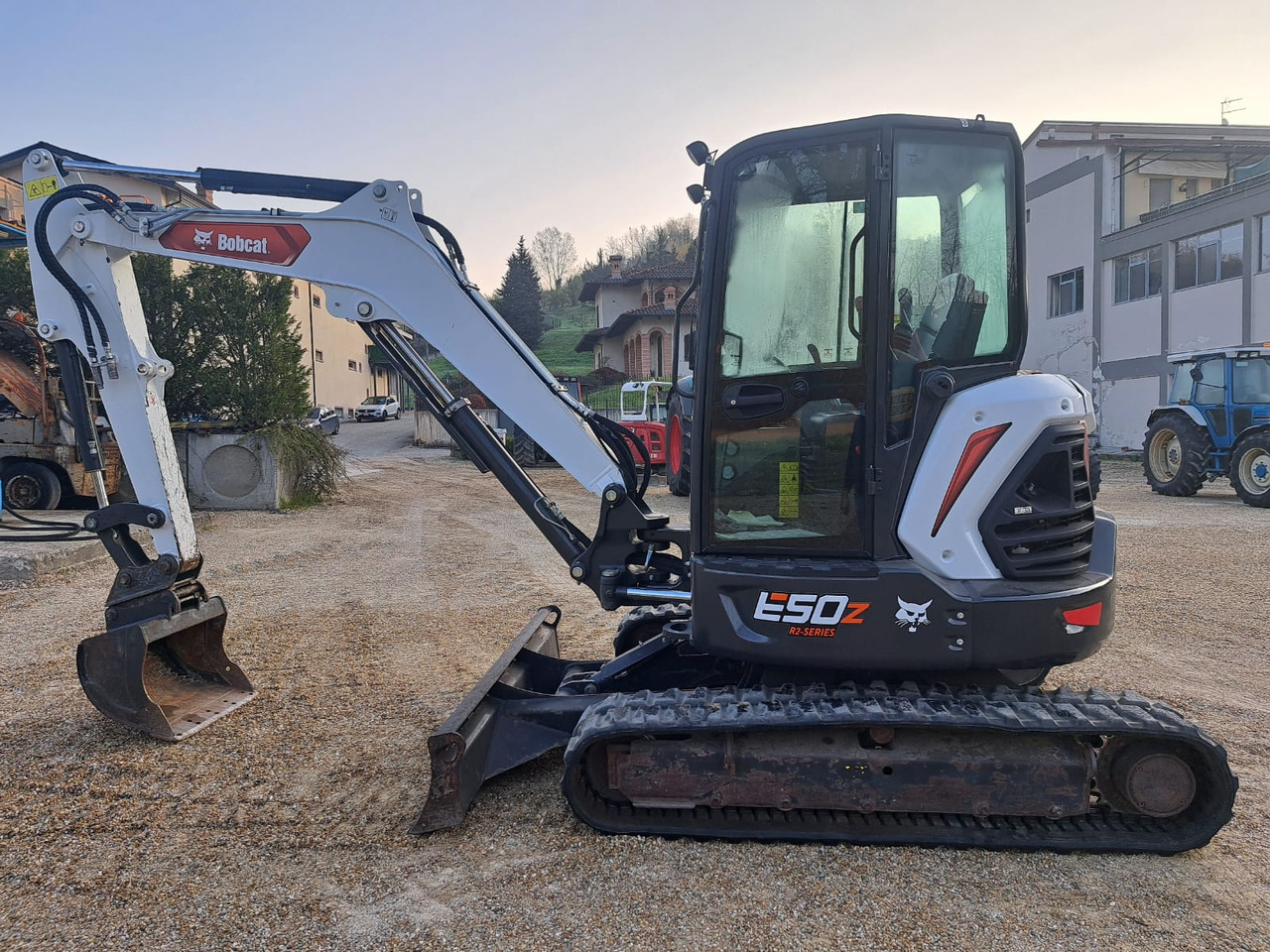 BOBCAT E 50 - מיני מחפר: תמונה 2 BOBCAT E 50 - מיני מחפר: תמונה 2