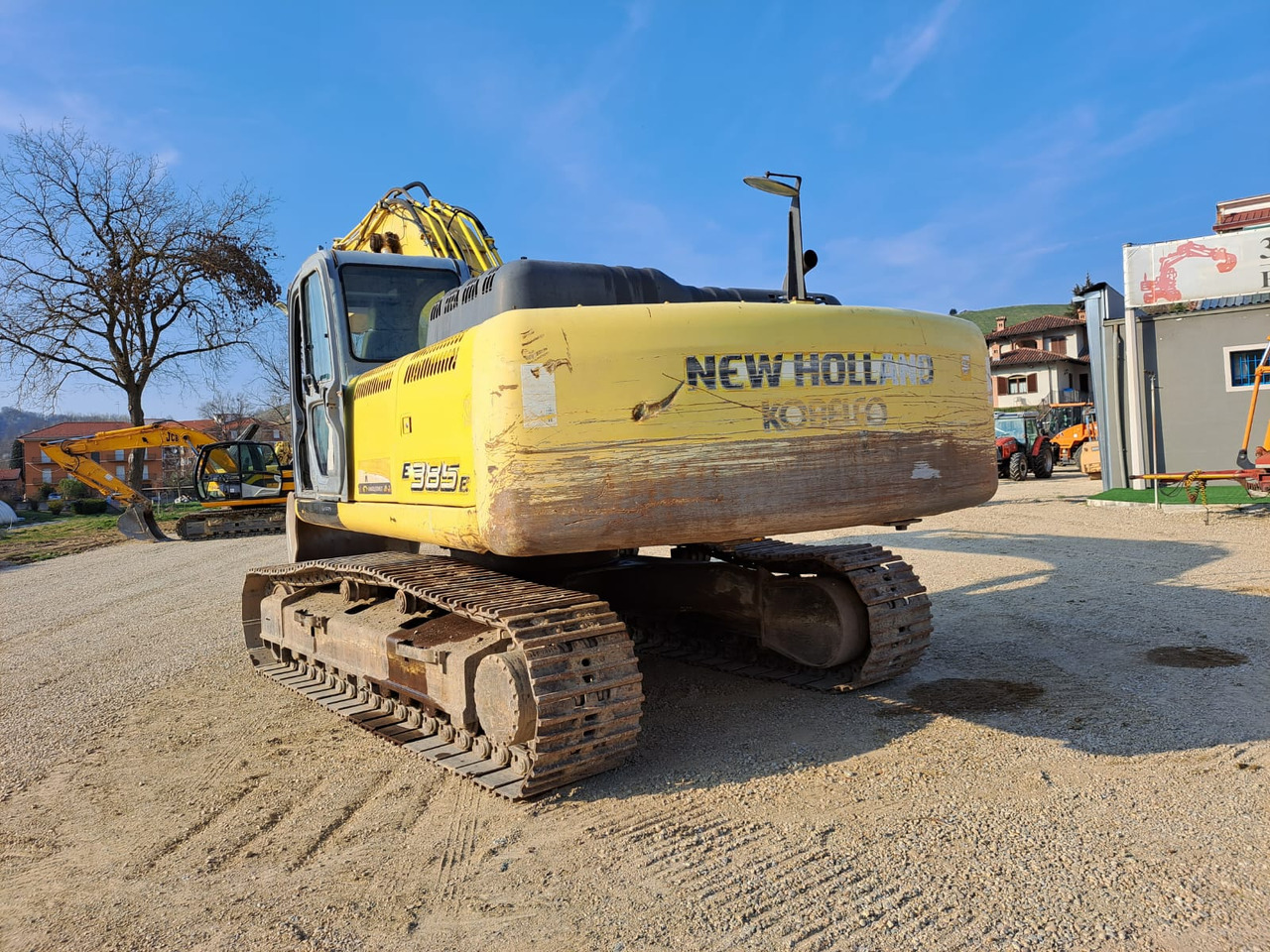 NEW HOLLAND KOBELCO E385B - מחפר סורק: תמונה 3 NEW HOLLAND KOBELCO E385B - מחפר סורק: תמונה 3
