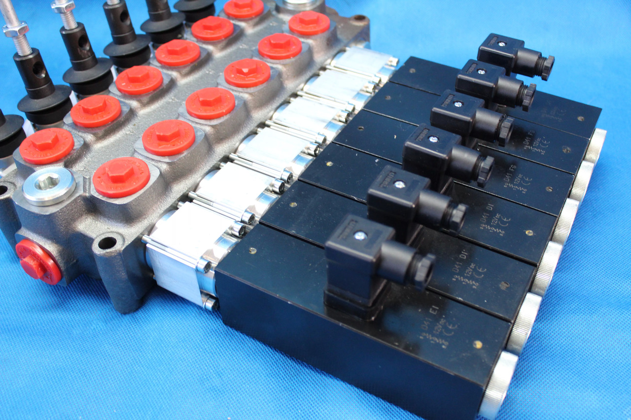 6 Sections Directional Control Valve Galtech Q95 120 l/min 31 GPM Electric solen for HDS-edged and cranes. - ציוד תמיכת קרקע: תמונה 4 6 Sections Directional Control Valve Galtech Q95 120 l/min 31 GPM Electric solen for HDS-edged and cranes. - ציוד תמיכת קרקע: תמונה 4